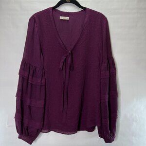 Women's blouse M